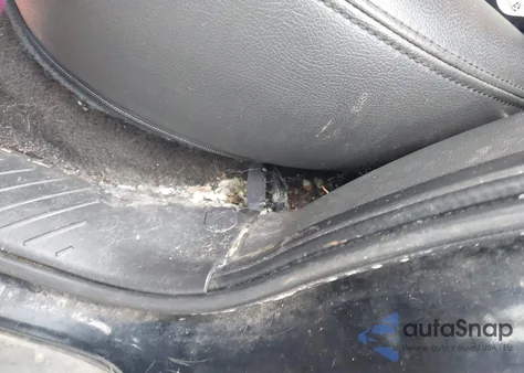 2008 Ford Escape Xlt from USA, damaged, VIN 1FMCU93118KB08732